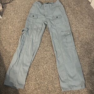 Hollister low rise cargo pants
